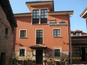 Hotel Rural Entremontes